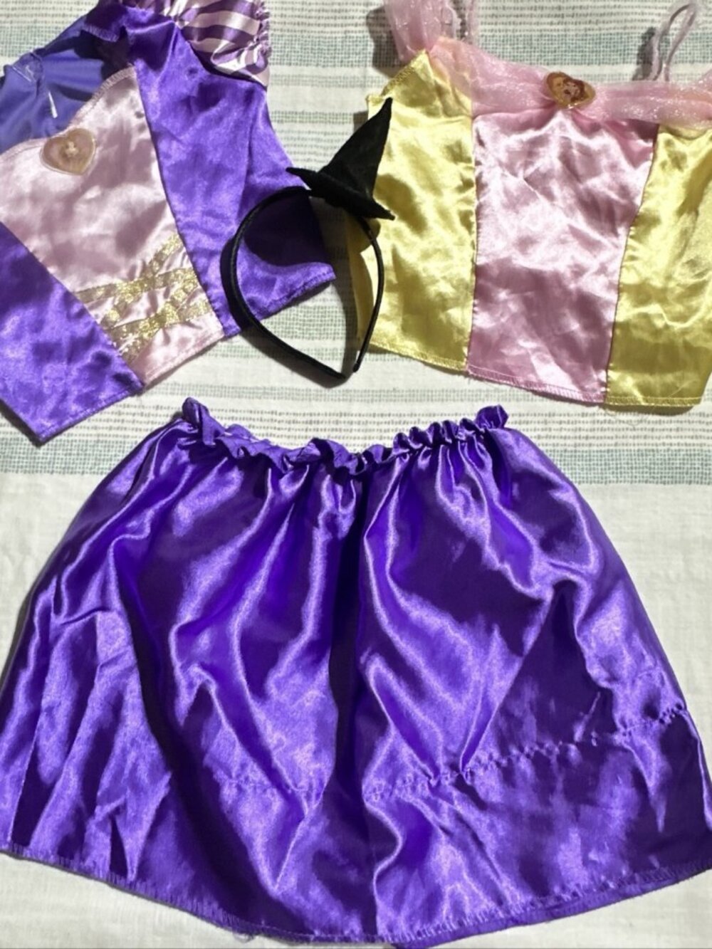 Girls Princess Costume Lot 4-5 Purple Satin Top Skirt Yellow Top Witch Headband